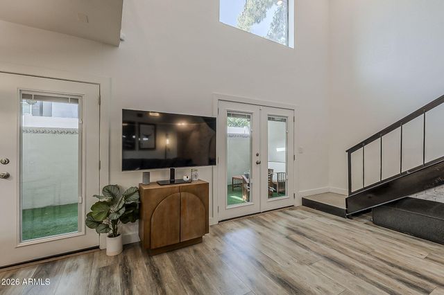 3136 N 38TH Street 1, Phoenix, AZ 85018