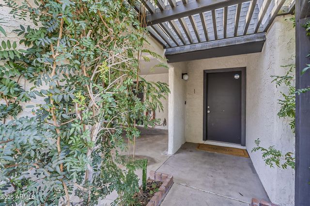 3136 N 38TH Street 1, Phoenix, AZ 85018