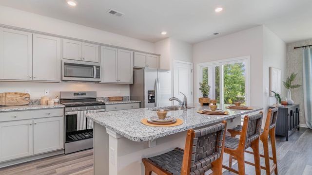 136 Grazing St, Myrtle Beach, SC 29588