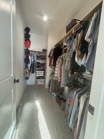 5341-5343 Pinecrest Ct N, Bel Aire, KS 67220