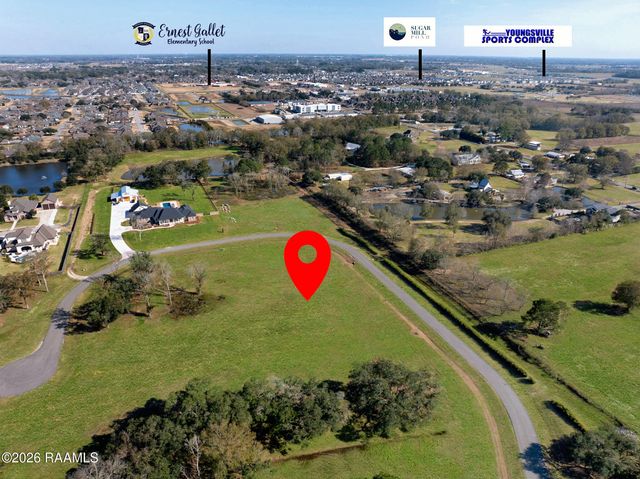 221 Grand Manor Drive, Youngsville, LA 70592