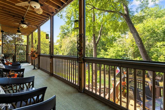 726 Plantation Drive, Pigeon Forge, TN 37863