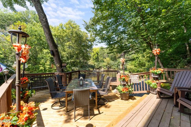 726 Plantation Drive, Pigeon Forge, TN 37863