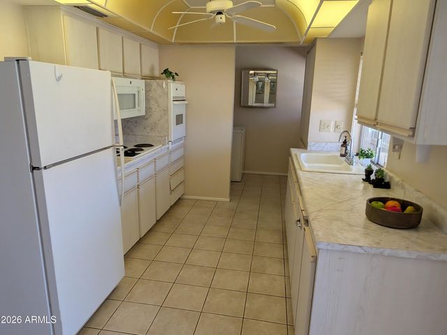 10311 W PRAIRIE HILLS Circle, Sun City, AZ 85351