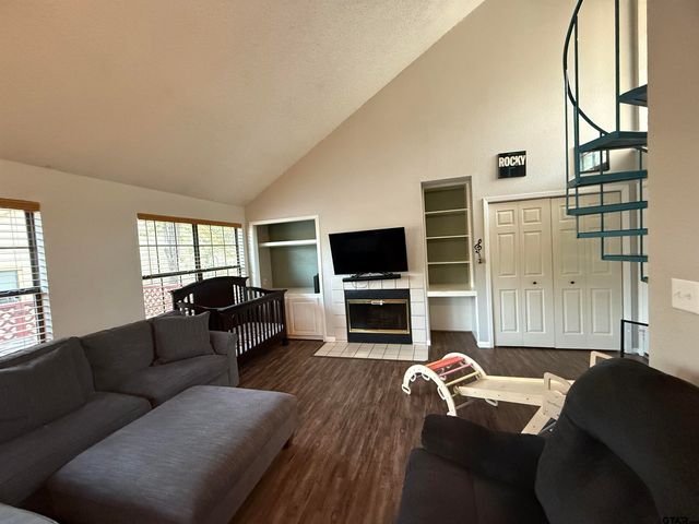 1740 Mill Creek Drive, Tyler, TX 75703
