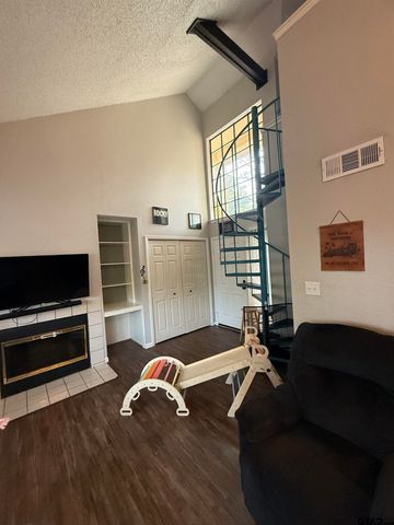 1740 Mill Creek Drive, Tyler, TX 75703