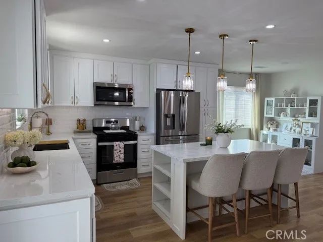 1144 E Avenue J10, Lancaster, CA 93535