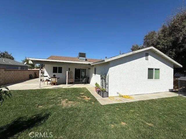 1144 E Avenue J10, Lancaster, CA 93535