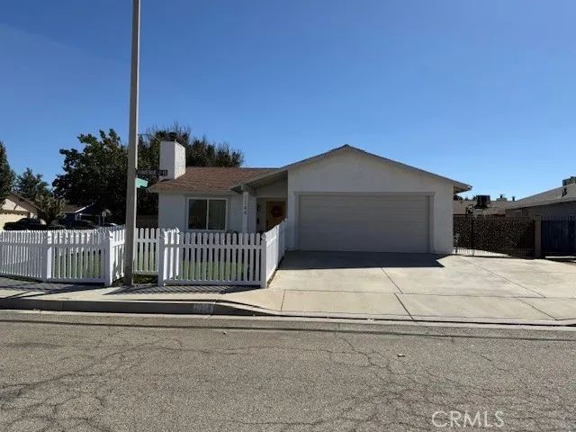 1144 E Avenue J10, Lancaster, CA 93535