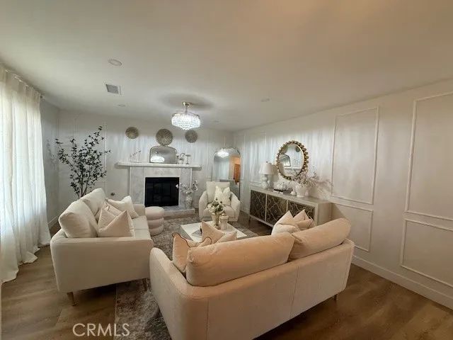 1144 E Avenue J10, Lancaster, CA 93535