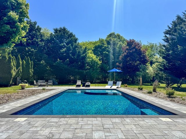 15 Whitetail Court, Center Moriches, NY 11934