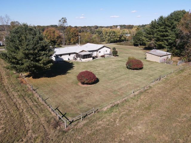 544 Miller-Short Road, Russell Springs, KY 42642