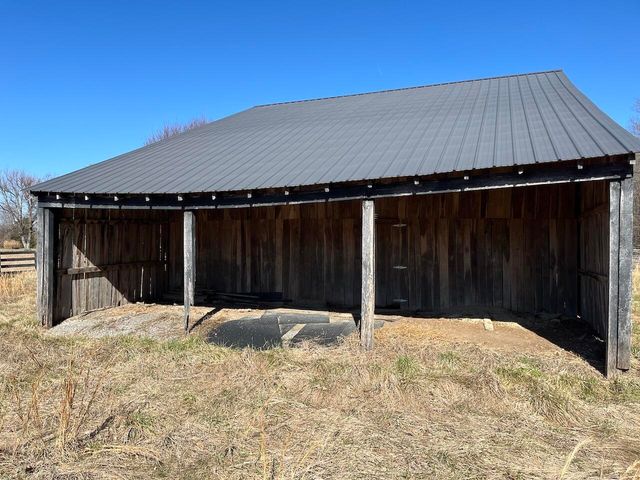 544 Miller-Short Road, Russell Springs, KY 42642