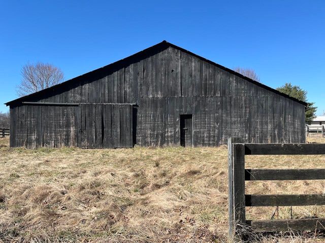 544 Miller-Short Road, Russell Springs, KY 42642