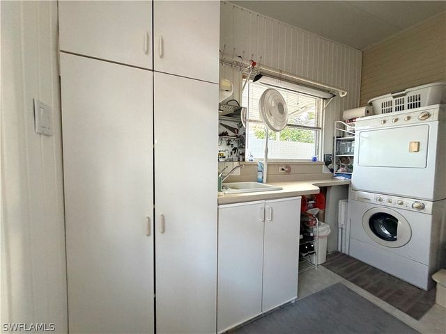 4581 Robert E Lee BLVD E, Estero, FL 33928