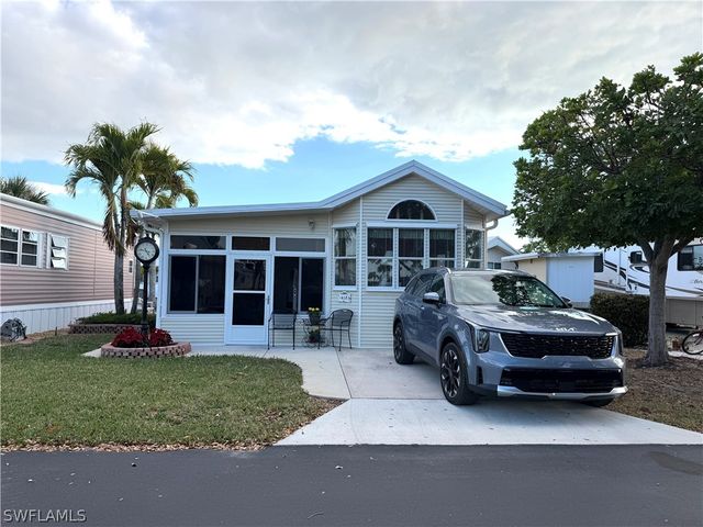 4581 Robert E Lee BLVD E, Estero, FL 33928