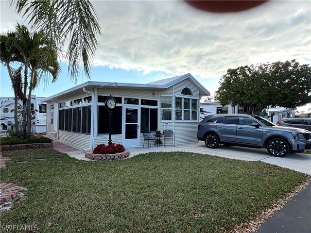 4581 Robert E Lee BLVD E, Estero, FL 33928