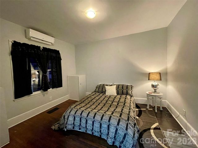 303 N Boyce Street, Gastonia, NC 28052