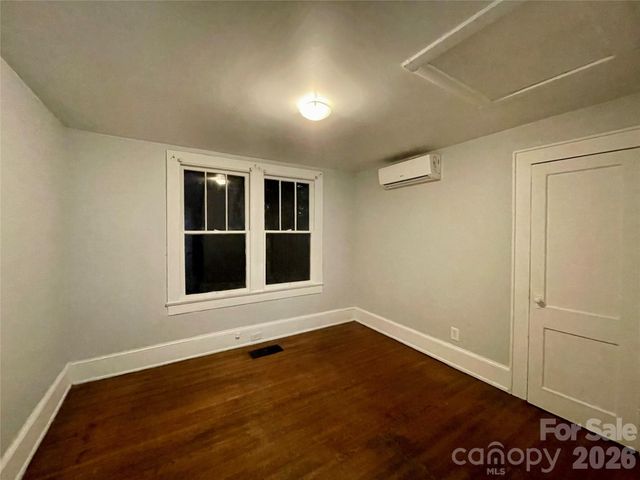 303 N Boyce Street, Gastonia, NC 28052