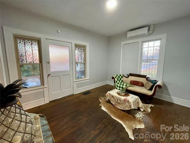 303 N Boyce Street, Gastonia, NC 28052