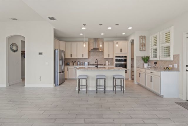 3207 Woodford Drive, Mansfield, TX 76084