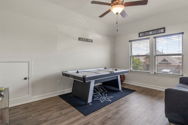 3207 Woodford Drive, Mansfield, TX 76084