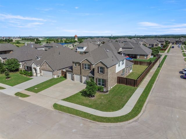 3207 Woodford Drive, Mansfield, TX 76084