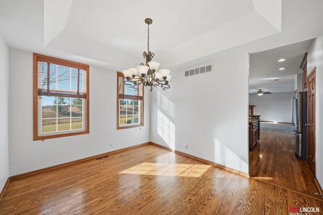 6851 Shadow Ridge Road, Lincoln, NE 68512