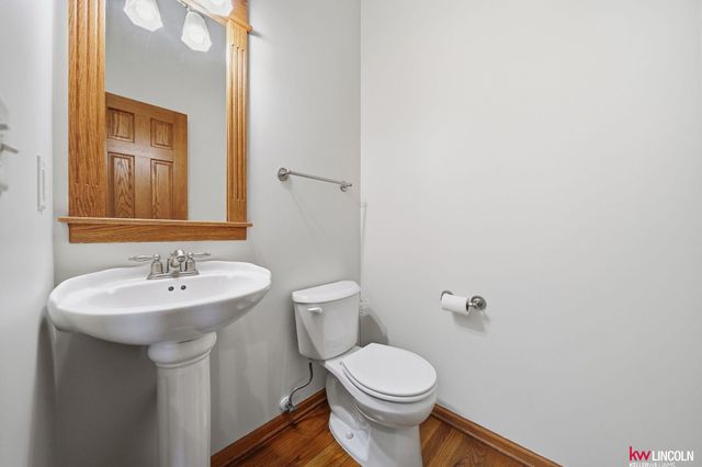 6851 Shadow Ridge Road, Lincoln, NE 68512