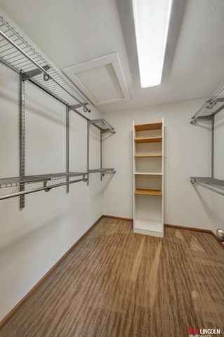 6851 Shadow Ridge Road, Lincoln, NE 68512