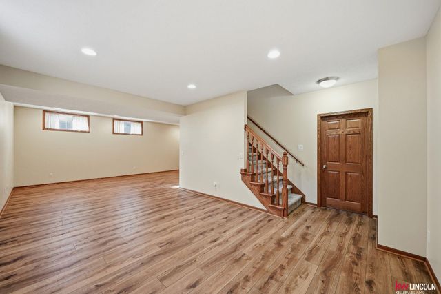 6851 Shadow Ridge Road, Lincoln, NE 68512