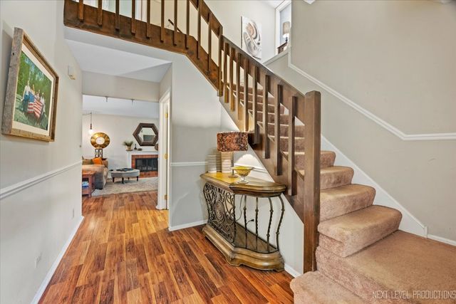 1592 Kirkwood Drive 1592, Geneva, IL 60134