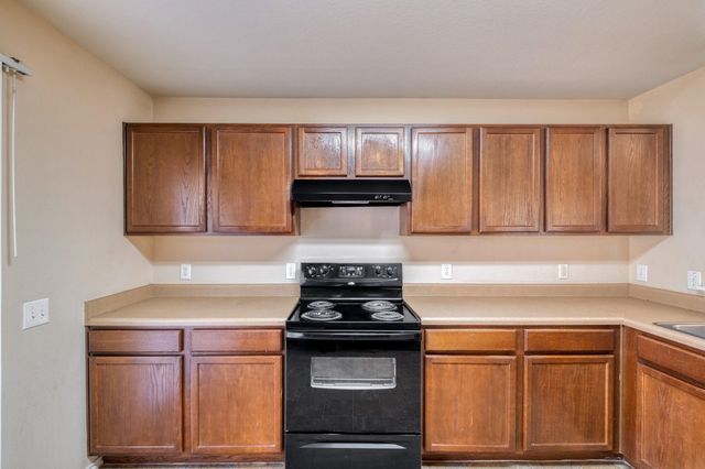 7412 Cayenne LN, Austin, TX 78741