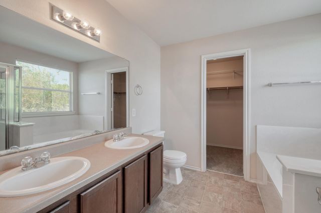 7412 Cayenne LN, Austin, TX 78741