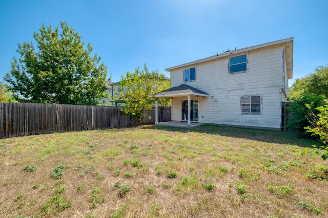 7412 Cayenne LN, Austin, TX 78741