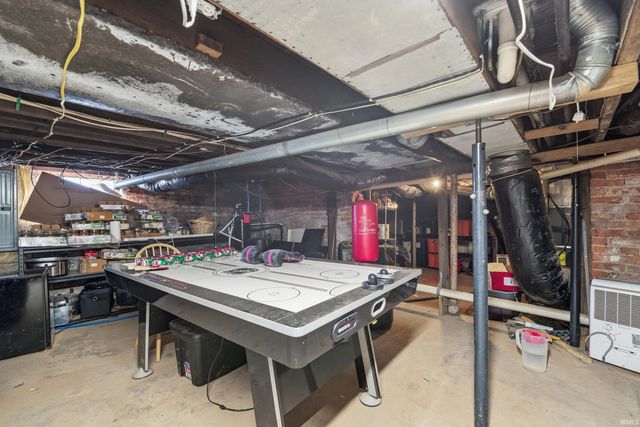 1500 S 4TH Street, Lafayette, IN 47905