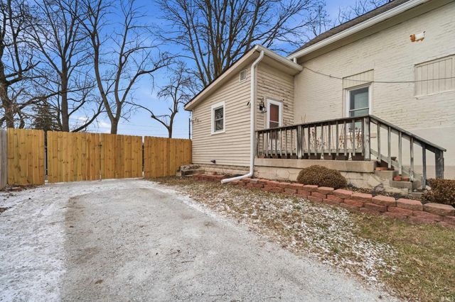 1500 S 4TH Street, Lafayette, IN 47905