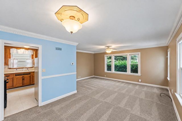 1530 S 90th STREET, West Allis, WI 53214