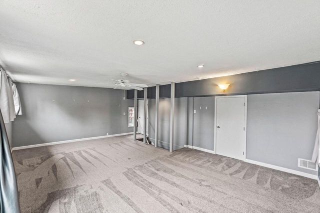 1530 S 90th STREET, West Allis, WI 53214