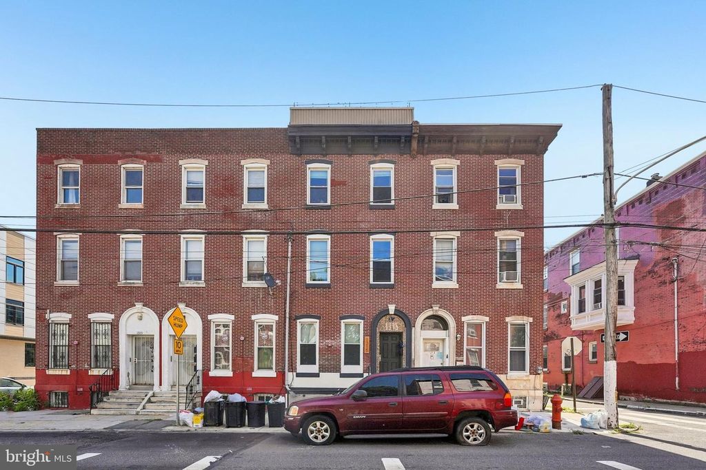 1315 N 19TH ST, Philadelphia, PA 19121