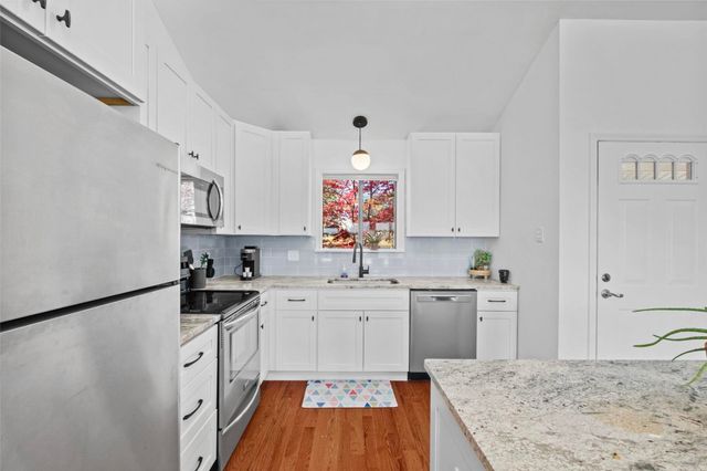 125 Chelsea Drive, Fairfield Bay, AR 72088