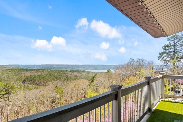 125 Chelsea Drive, Fairfield Bay, AR 72088