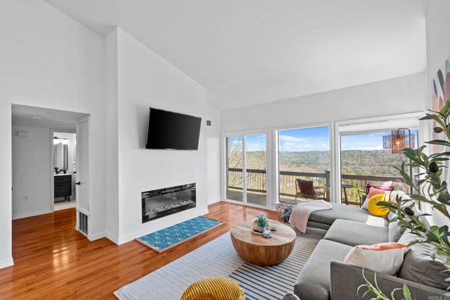 125 Chelsea Drive, Fairfield Bay, AR 72088