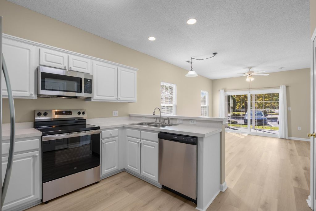 244 Sun Colony Blvd Unit 105, Longs, SC 29568 — photo 2