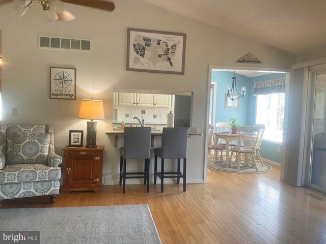 560 TROON RD, Dover, DE 19904