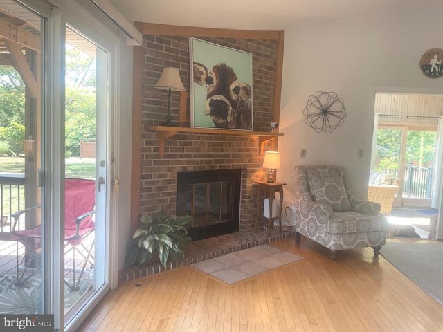 560 TROON RD, Dover, DE 19904