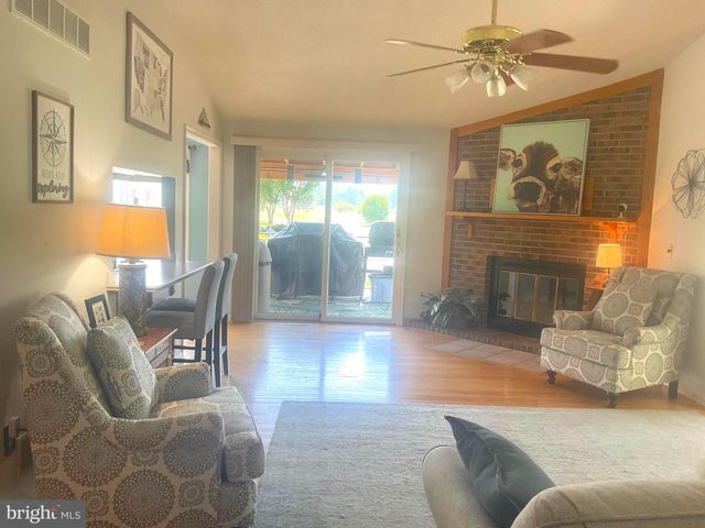 560 TROON RD, Dover, DE 19904