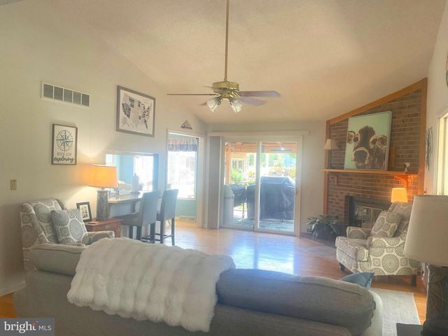 560 TROON RD, Dover, DE 19904