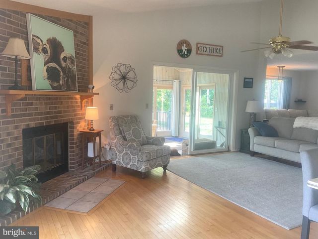 560 TROON RD, Dover, DE 19904