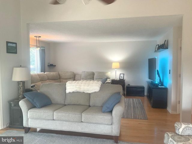 560 TROON RD, Dover, DE 19904